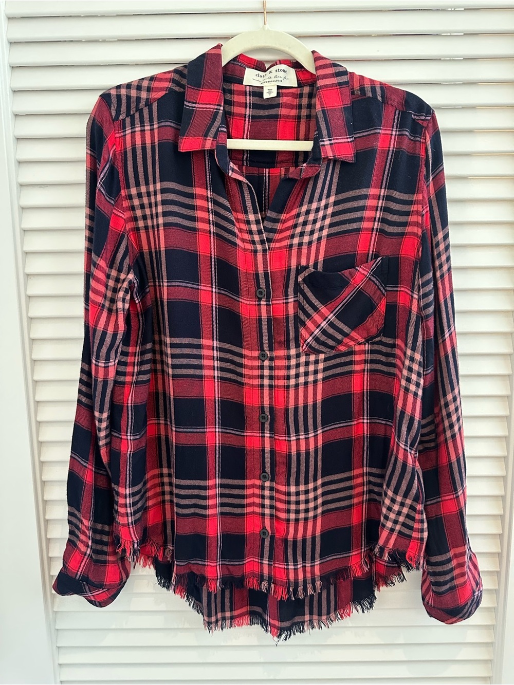 Cloth & Stone Plaid Button Up Shirt